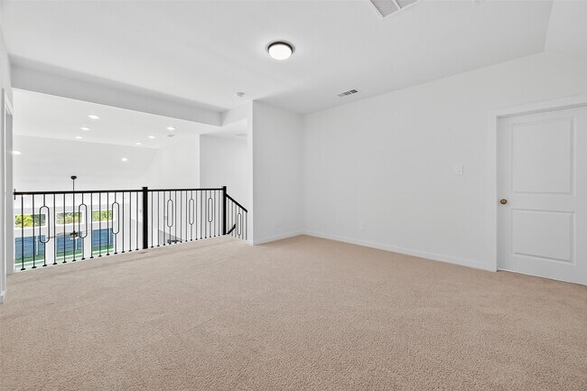 Building Photo - 3238 Kindred Wy