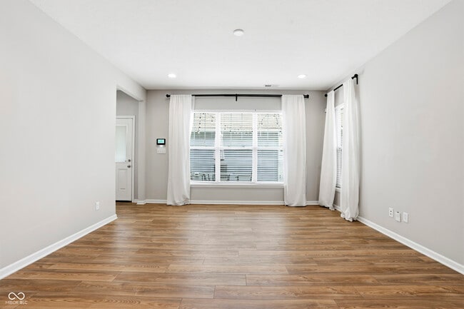 Building Photo - 2925 Bolton Square Blvd