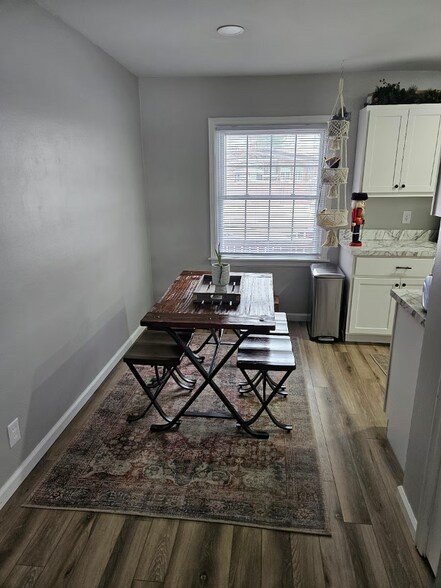 Building Photo - 5519 Madison Ave