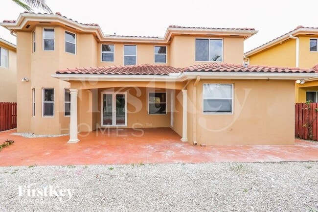 Building Photo - 16493 SW 66th St