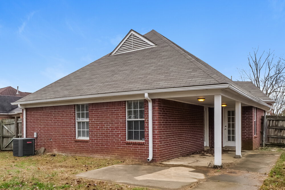 Building Photo - 8682 Cat Tail Dr