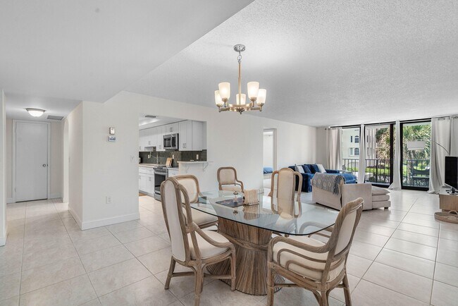 Building Photo - 3460 S Ocean Blvd