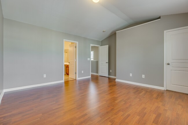 Building Photo - 13606 Calloway Glen Dr