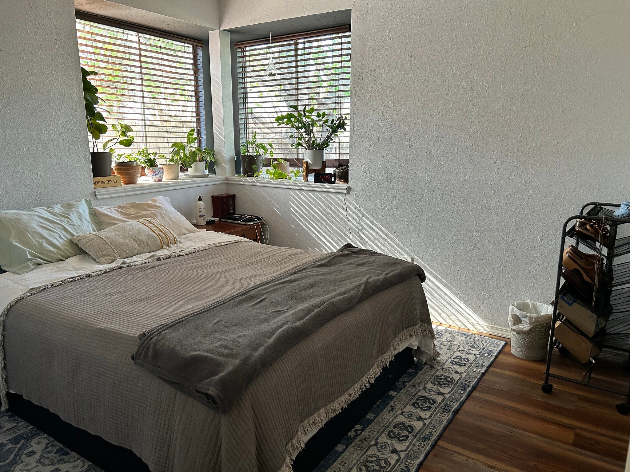 Building Photo - 2010 Elder Way