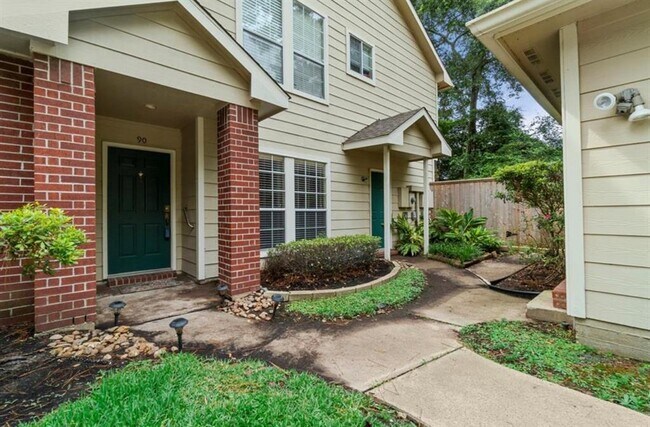 Primary Photo - 90 S Magnolia Pond Pl