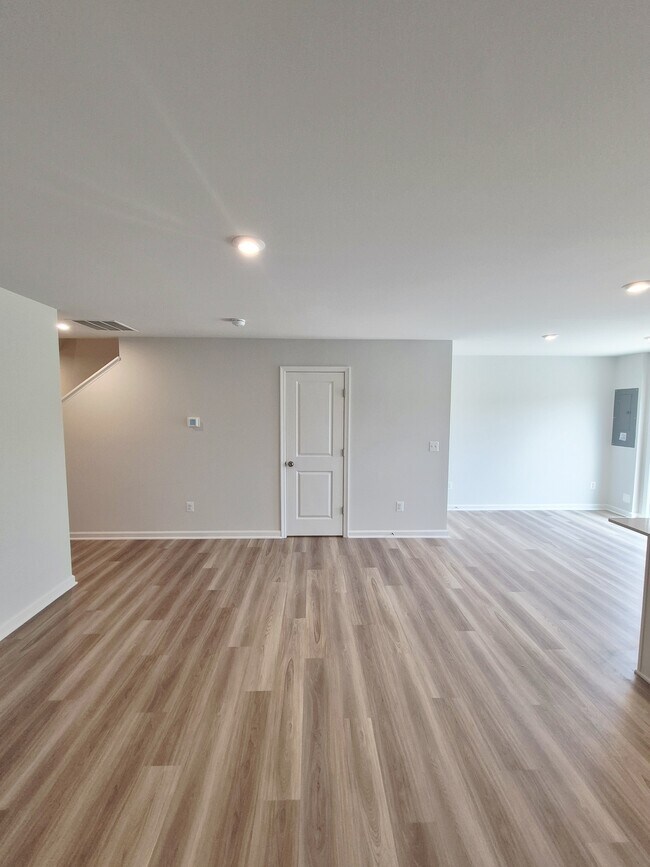 Building Photo - 50 Grayson Village Dr