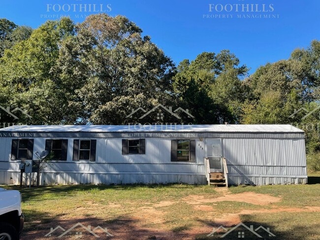 Building Photo - 2-Bed/2-Bath Mobile Home with Outdoor Deck...