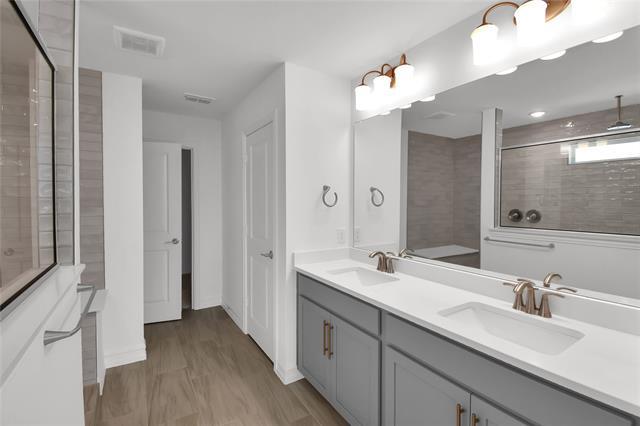 Building Photo - 3900 Lynx Ct