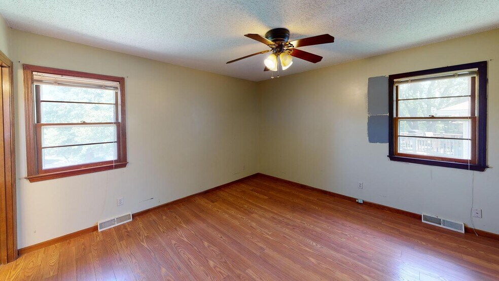 Building Photo - 7408 NW 79 Ct