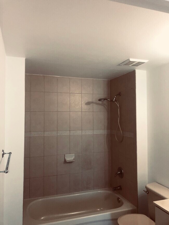 Building Photo - 11060 SW 196th St