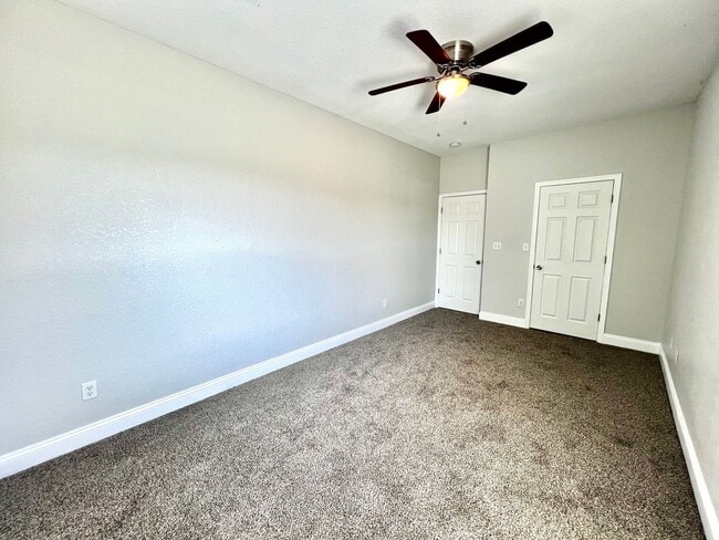 Building Photo - Gorgeous 4 bedroom 3 bath new construction...