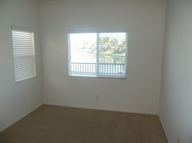 Building Photo - 4 bedroom Menifee home in the Gated Commun...