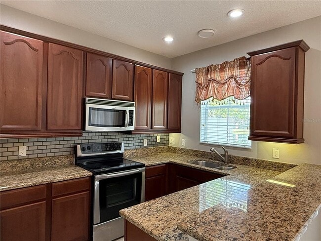 Building Photo - 4851 Fiorazante Ave