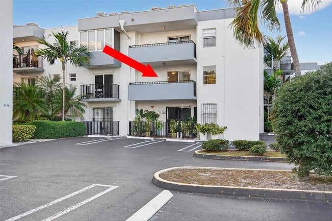 Building Photo - 2465 SW 18th Ave