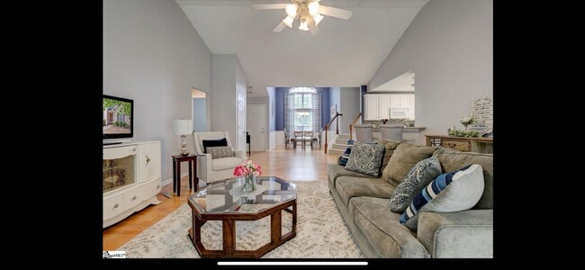 Building Photo - Wonderfully Updated Home with Neighborhood...