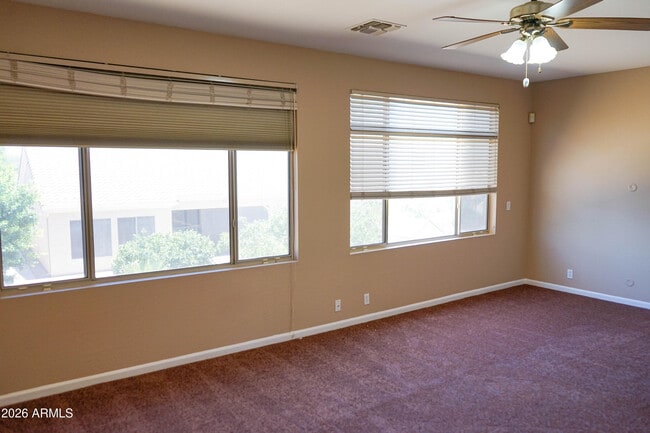 Building Photo - 541 N Danielson Way