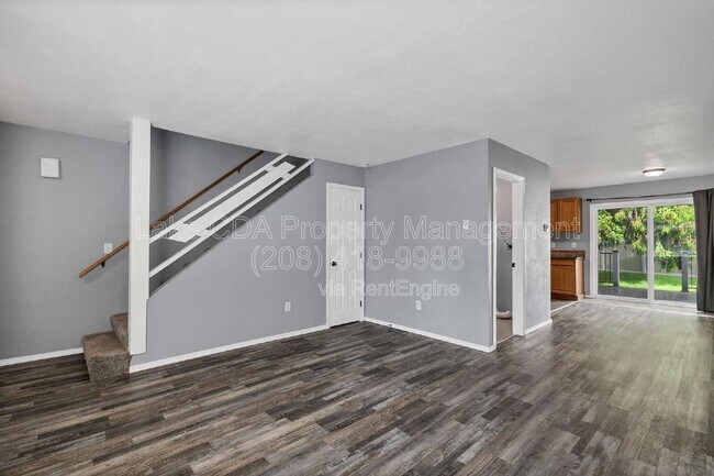 Building Photo - 1423 E Lunceford Ln