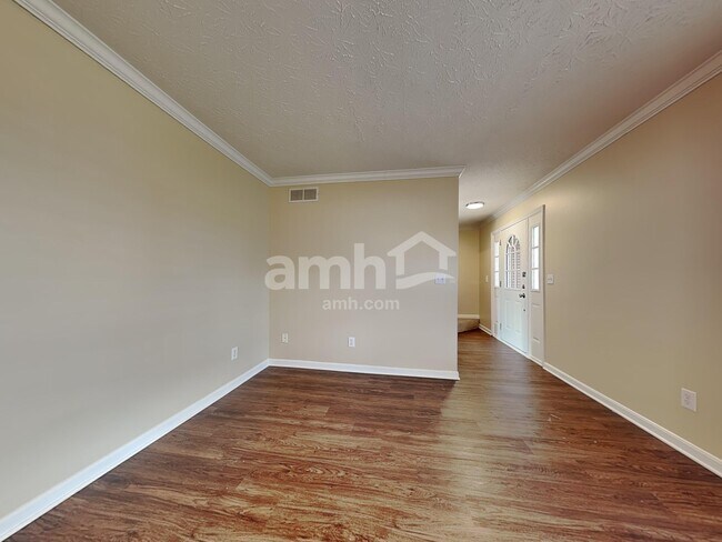 Building Photo - 7207 Rachaels Run