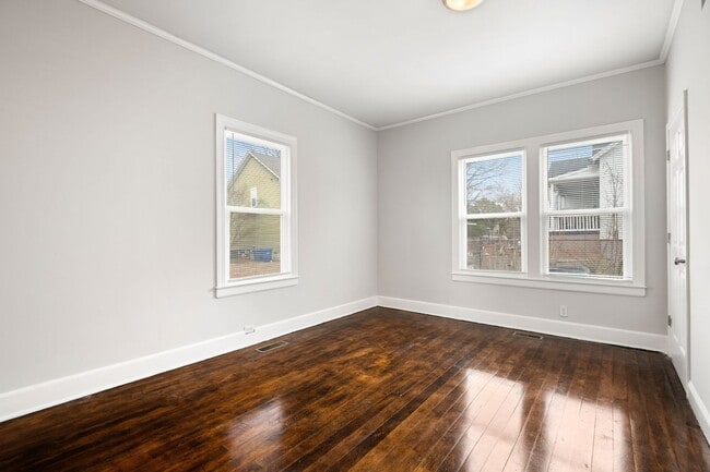 Building Photo - Available Now: Durham Single Family Home