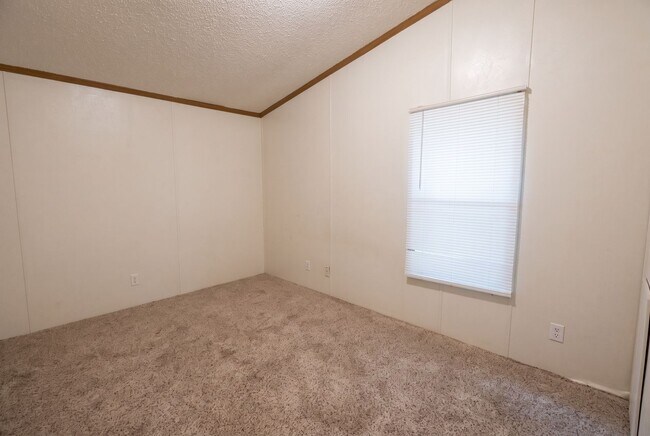 Building Photo - 46 Peaceful Pines Dr