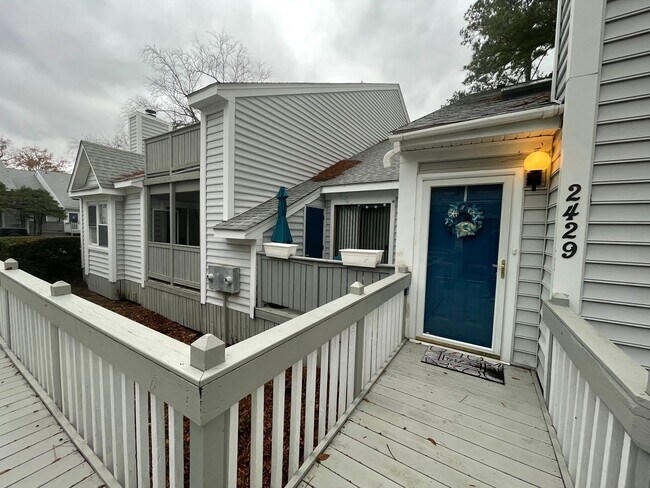 Building Photo - Ocean Pines condo fully furnished! Locatio...