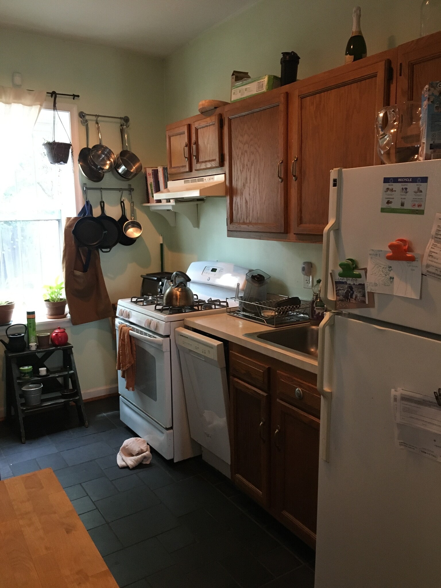 Kitchen - 1528 Marion St NW