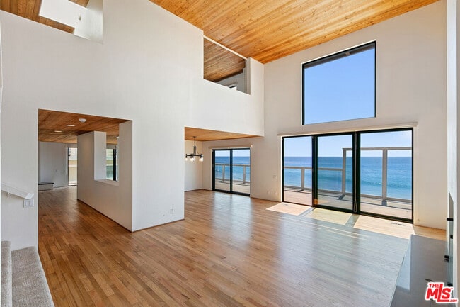 Building Photo - 32060 Pacific Coast Hwy