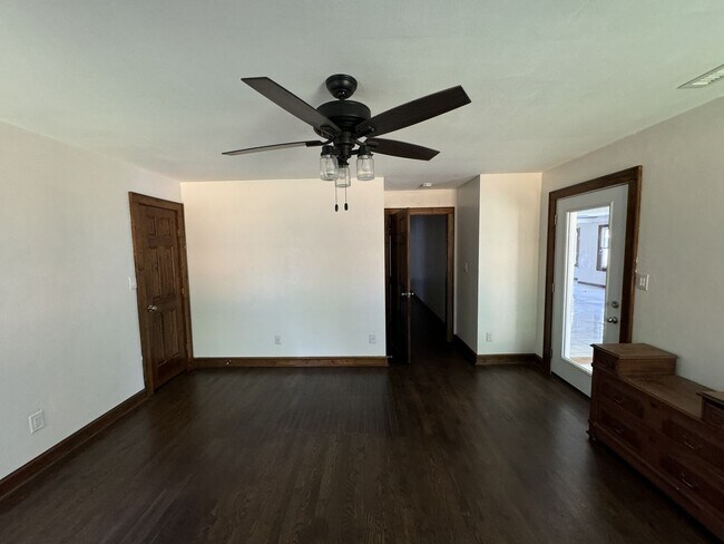 Building Photo - RARE OPPORTUNITY TO LIVE IN PUNGO, NEAR MUNDEN POINT PARK! 3/2.5 SINGLE FAMILY HOME