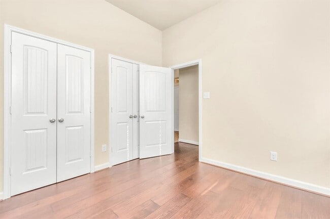 Building Photo - 9407 Vista Falls Ct