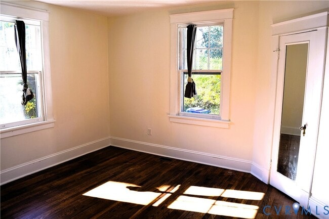 Building Photo - 1210 Taylor Ave