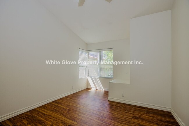 Building Photo - Lovely 2 Bedroom Condo in Mission Viejo