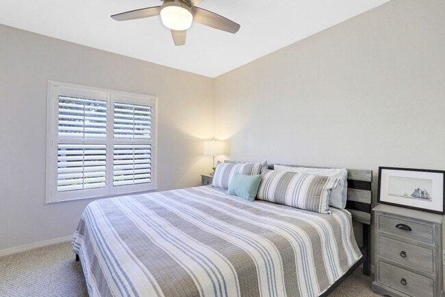 Building Photo - ** CALUSA BAY ** 2 BED / 2 BATH - CONDO - ...