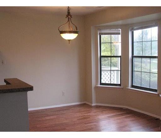 Building Photo - 140 Longfield Ct