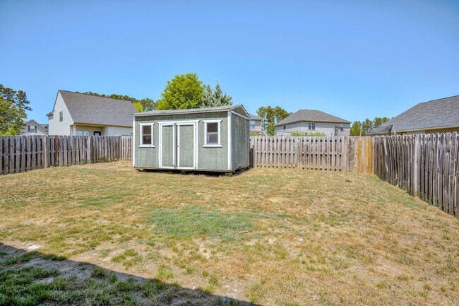 Building Photo - 635 Shipley Ave