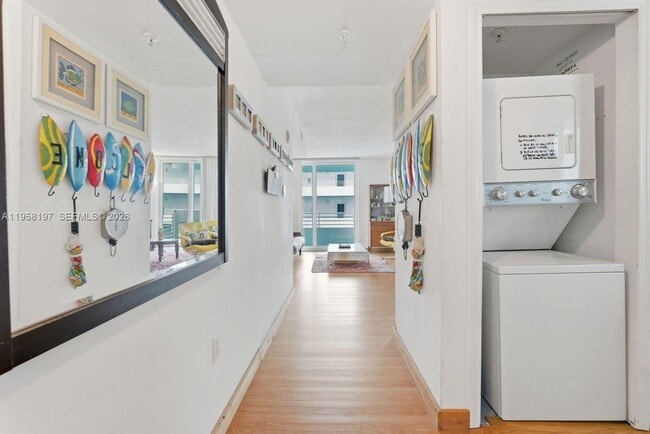 Building Photo - 7800 Collins Ave