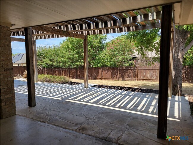 Building Photo - 2022 Yak Trail