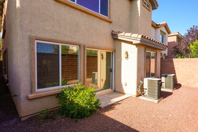 Building Photo - 7958 Valladolid Ave