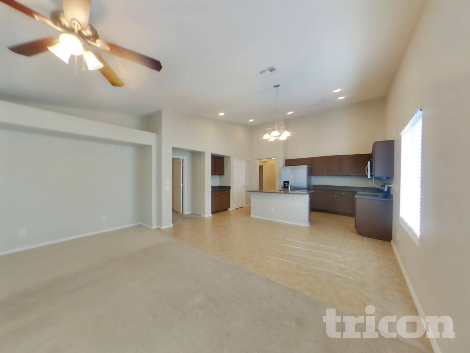 Building Photo - 1502 E Mayfield Dr