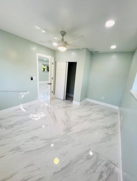 Building Photo - 10370 SW 174th Ter