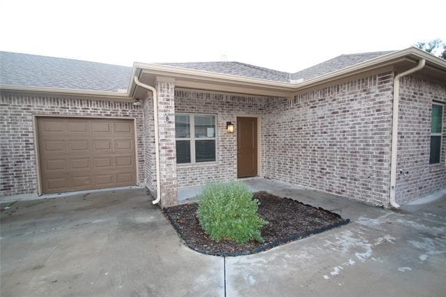 Building Photo - 228 Stewart Bend Ct