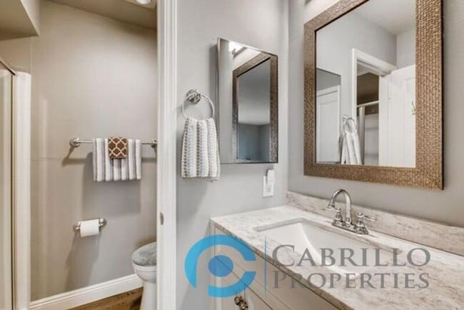 Building Photo - 5350 Baltimore Dr