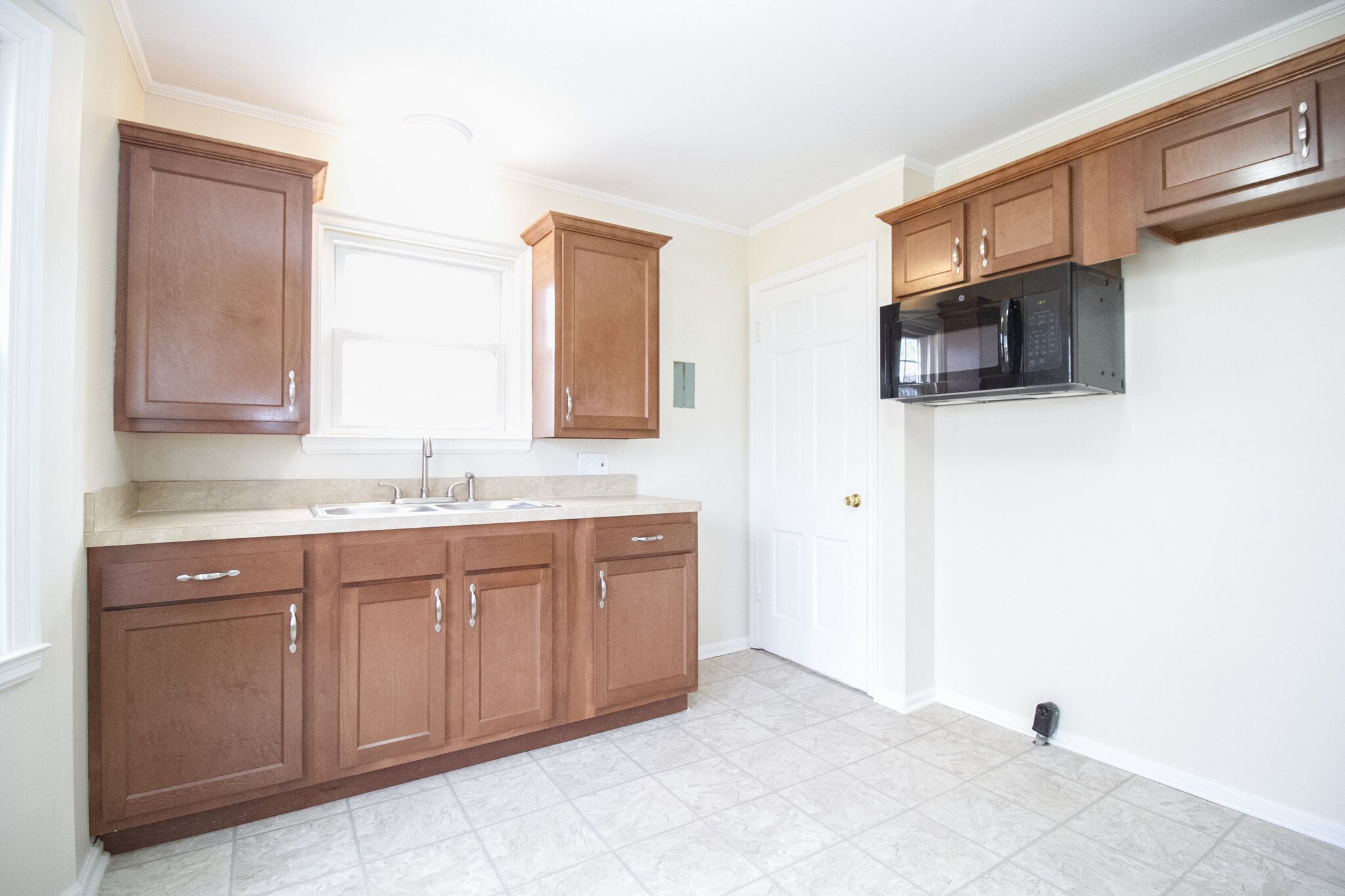 Building Photo - 1137 Cribb St