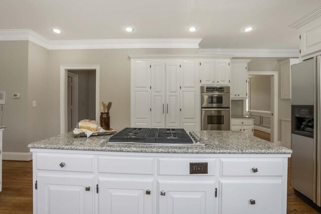 Building Photo - 4341 Hammerstone Ct
