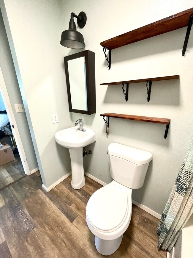 Building Photo - 15-1528-1528 3rd Ave.