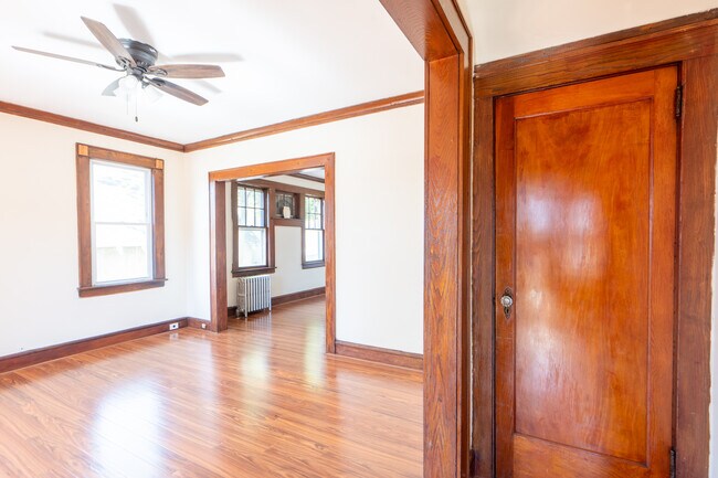 Building Photo - 107 Boyden Ave
