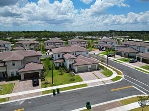 Building Photo - 12332 SW 44th St