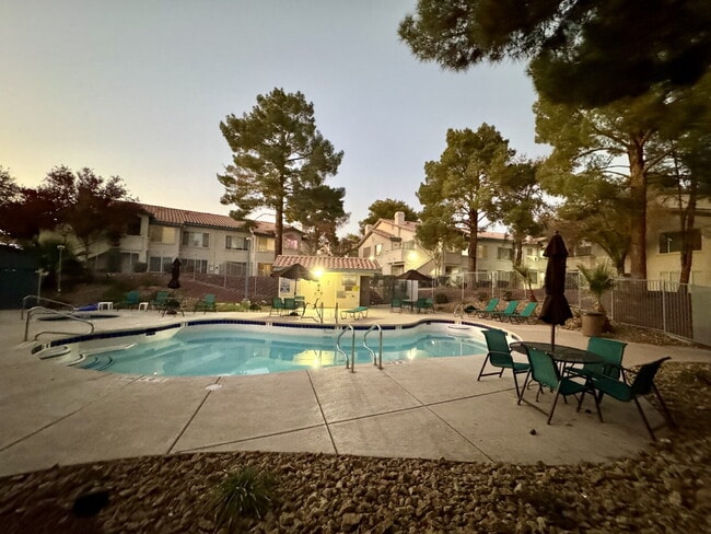 Building Photo - Updated Upstairs 3BD/2BA Condo in Gated Community w/ Resort-Style Pools + Fitness Room