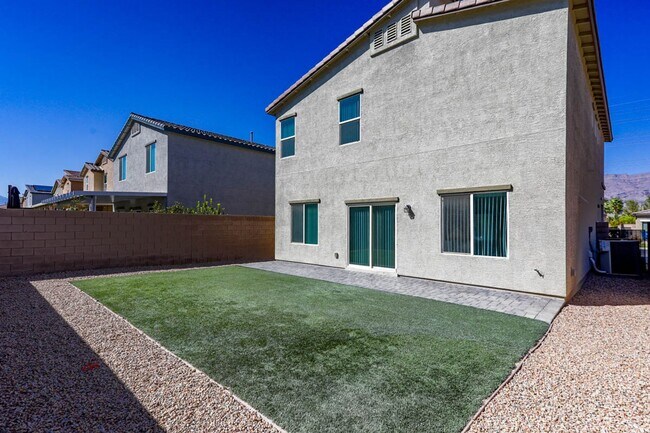 Building Photo - 4 Bedroom, with loft, North Las Vegas Home...