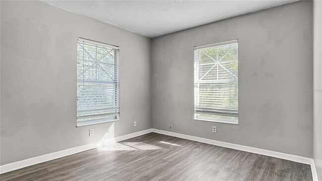 Building Photo - 9402 Charlesberg Dr