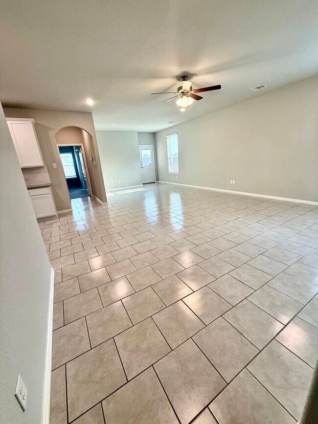 Building Photo - 31755 Wellington Pass